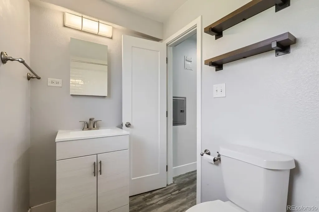 3233 E 33rd Avenue Denver CO 80205