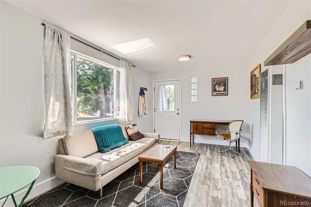 3233 E 33rd Avenue Denver CO 80205