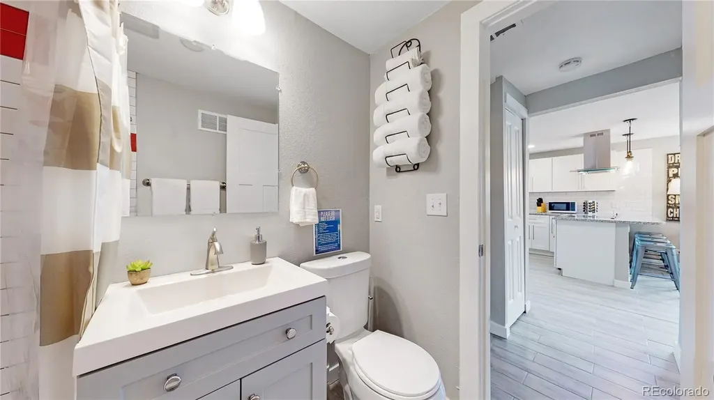 3284 W 66th Avenue Denver CO 80221