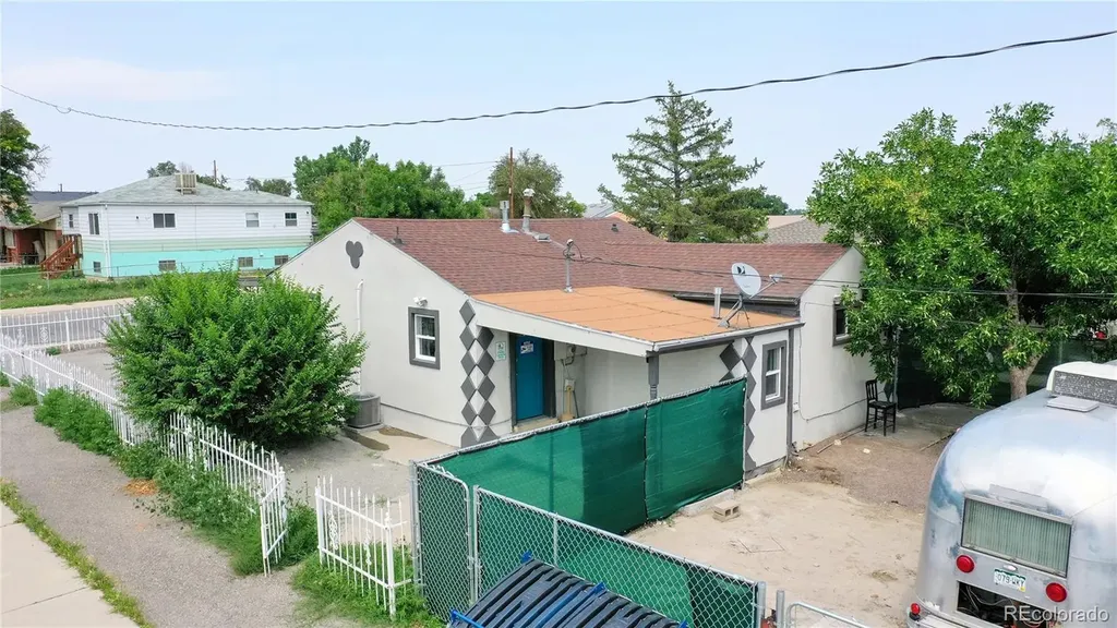 3284 W 66th Avenue Denver CO 80221