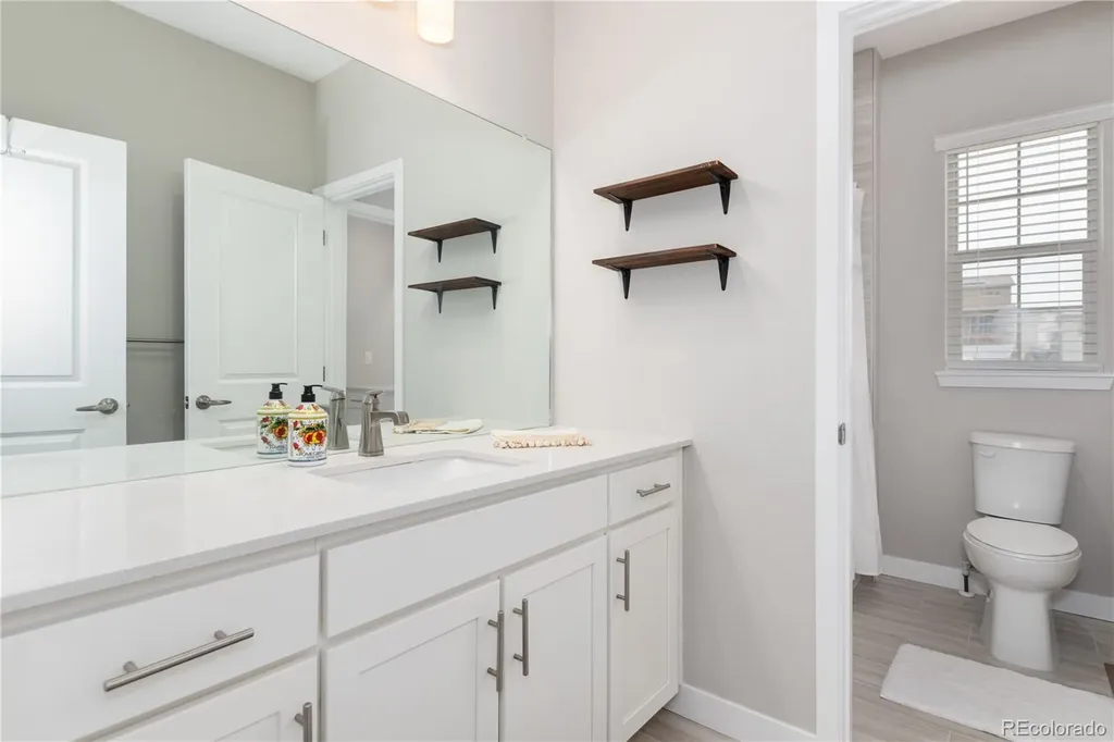 2135 S Poppy Street Lakewood CO 80228