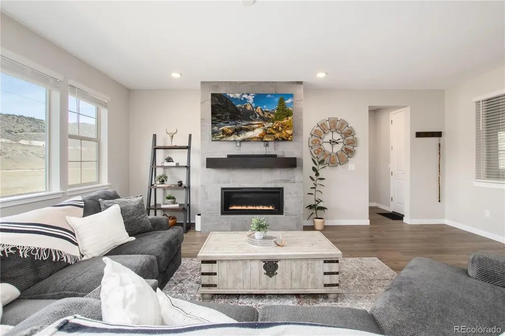 2135 S Poppy Street Lakewood CO 80228