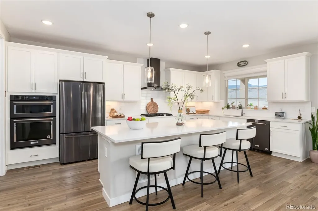 2135 S Poppy Street Lakewood CO 80228