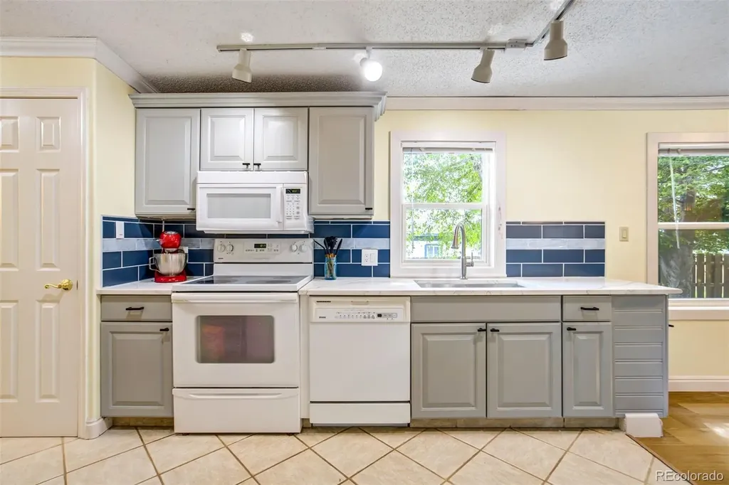 398 F Avenue Limon CO 80828