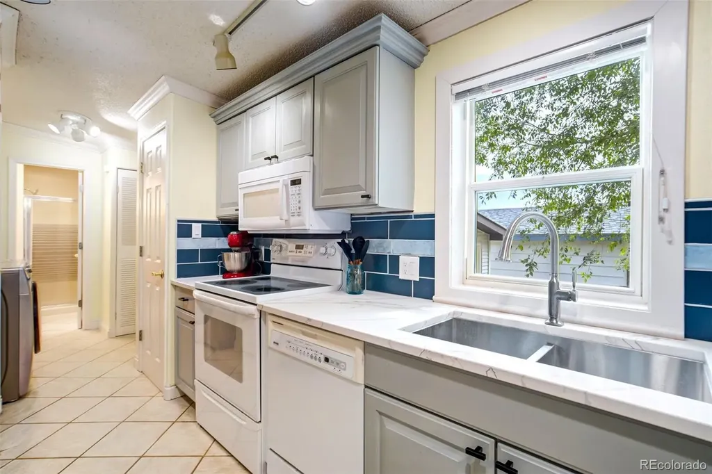398 F Avenue Limon CO 80828