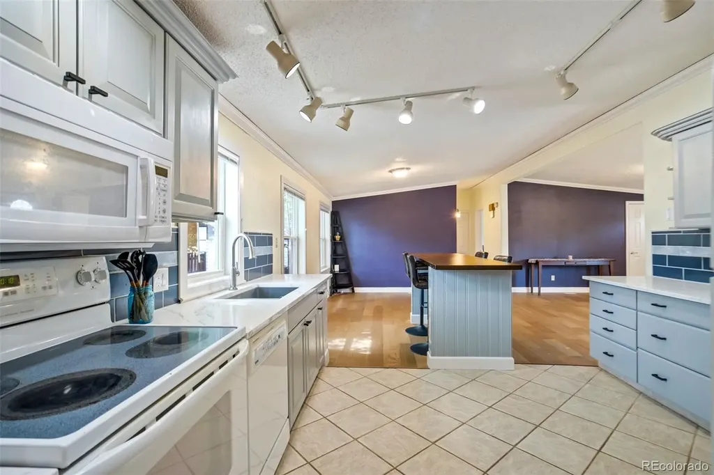 398 F Avenue Limon CO 80828