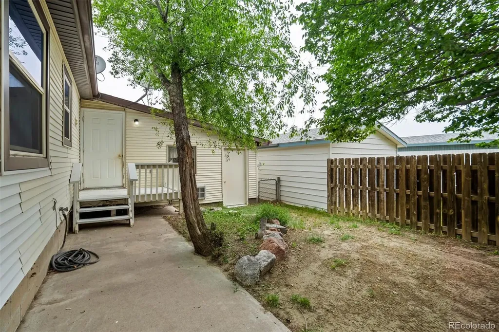 398 F Avenue Limon CO 80828