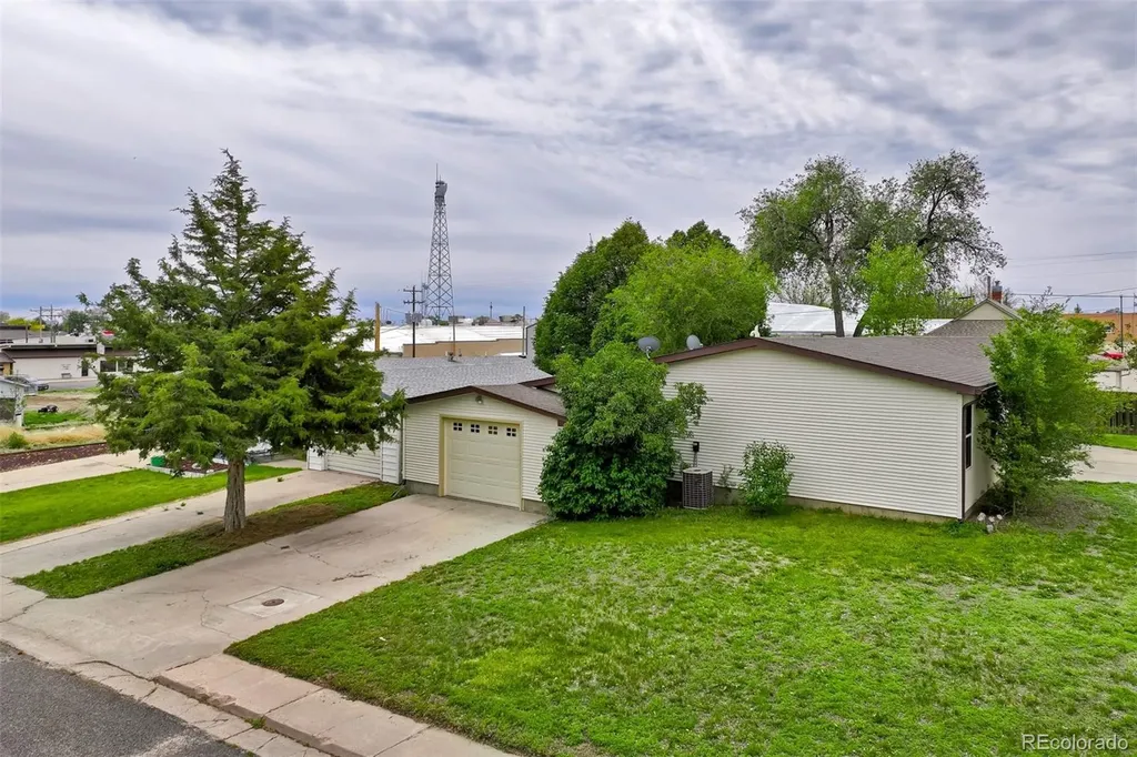 398 F Avenue Limon CO 80828