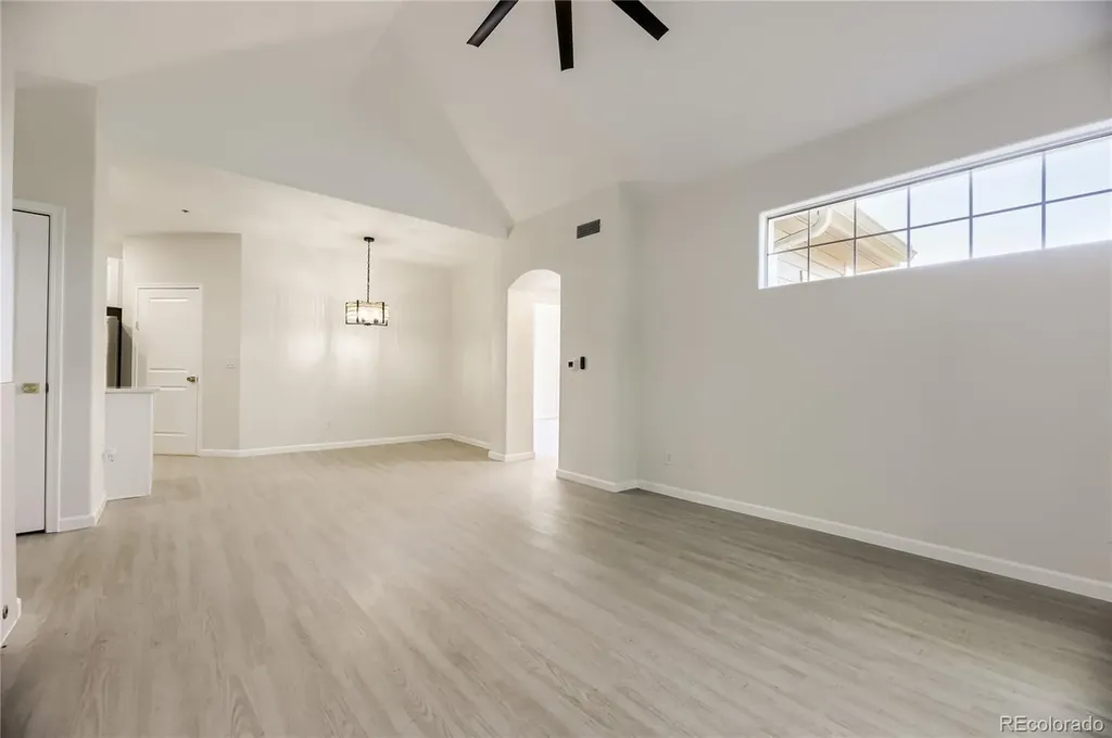 1631 W Canal Circle Littleton CO 80120