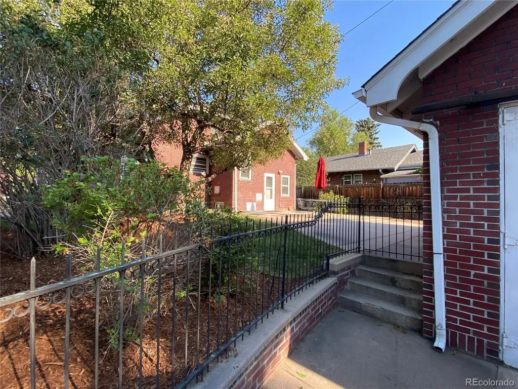 1101 E Louisiana Avenue Denver CO 80210