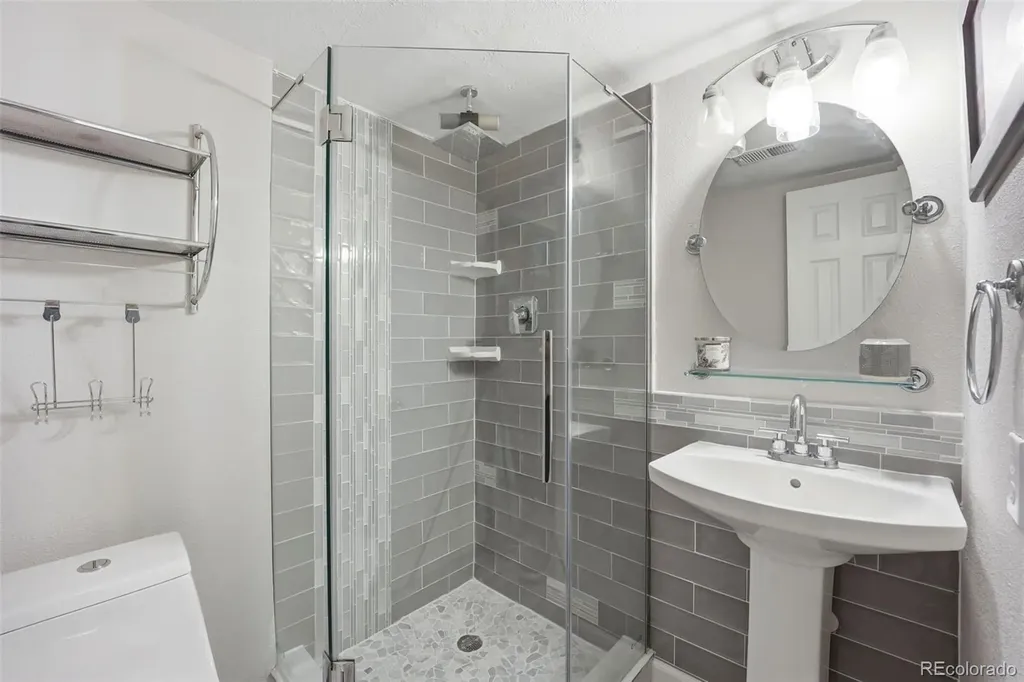 4778 S Salida Court Aurora CO 80015