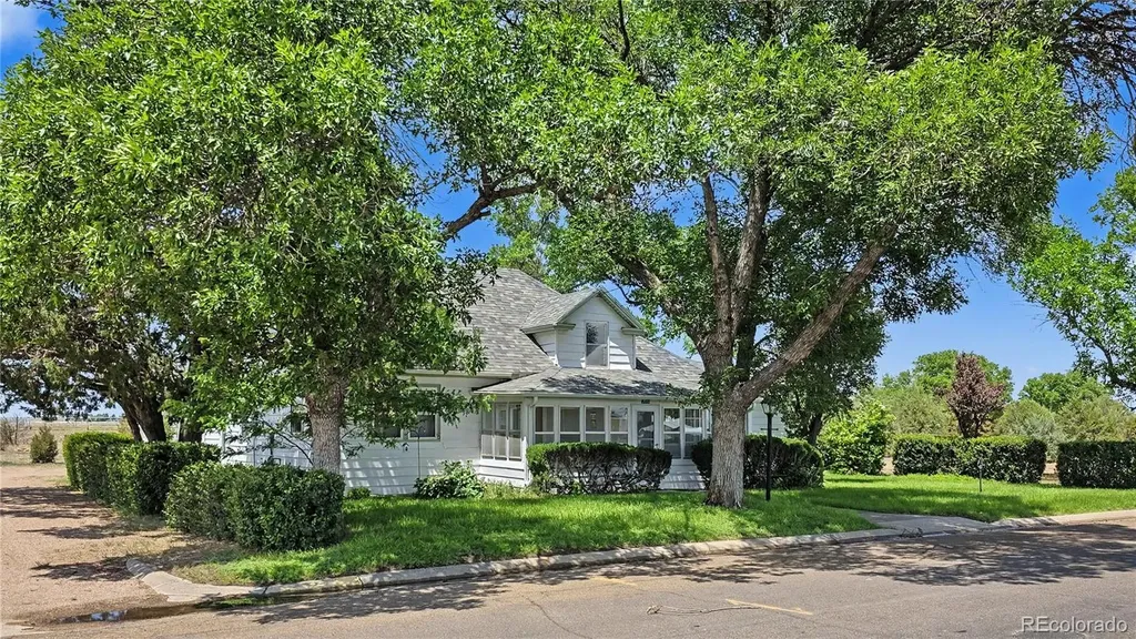 200 E 10th Street Julesburg CO 80737