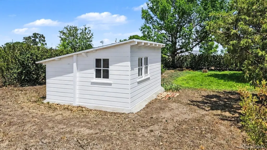 200 E 10th Street Julesburg CO 80737