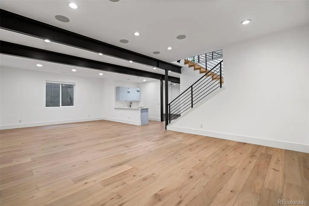 959 S Vine Street Denver CO 80209
