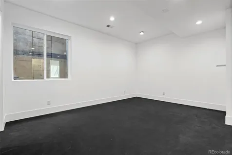959 S Vine Street Denver CO 80209