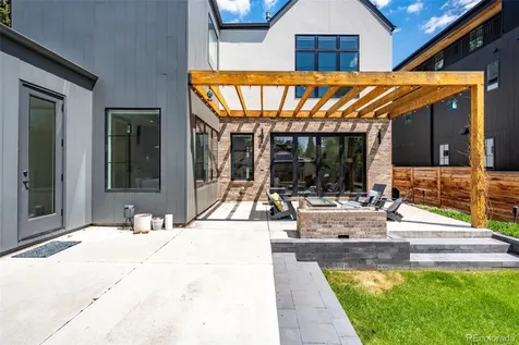 959 S Vine Street Denver CO 80209