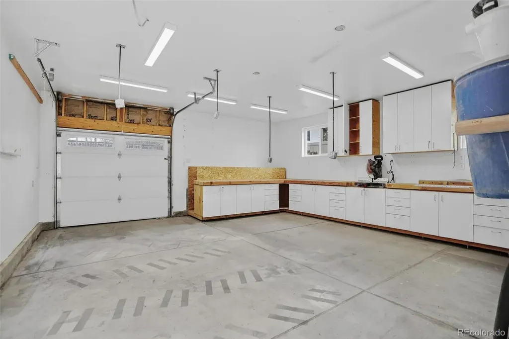 8226 S Dover Street Littleton CO 80128