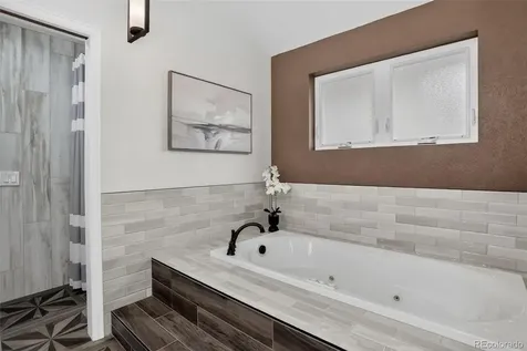 8226 S Dover Street Littleton CO 80128