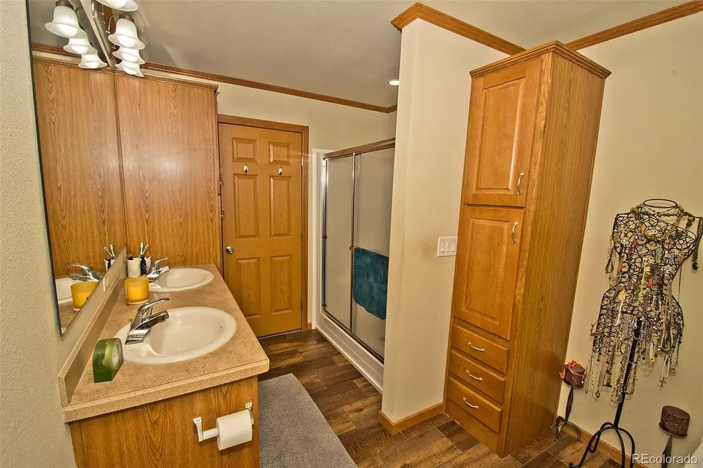 705 San Juan Avenue Saguache CO 81149