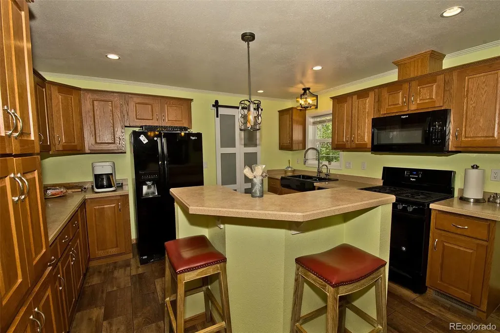 705 San Juan Avenue Saguache CO 81149
