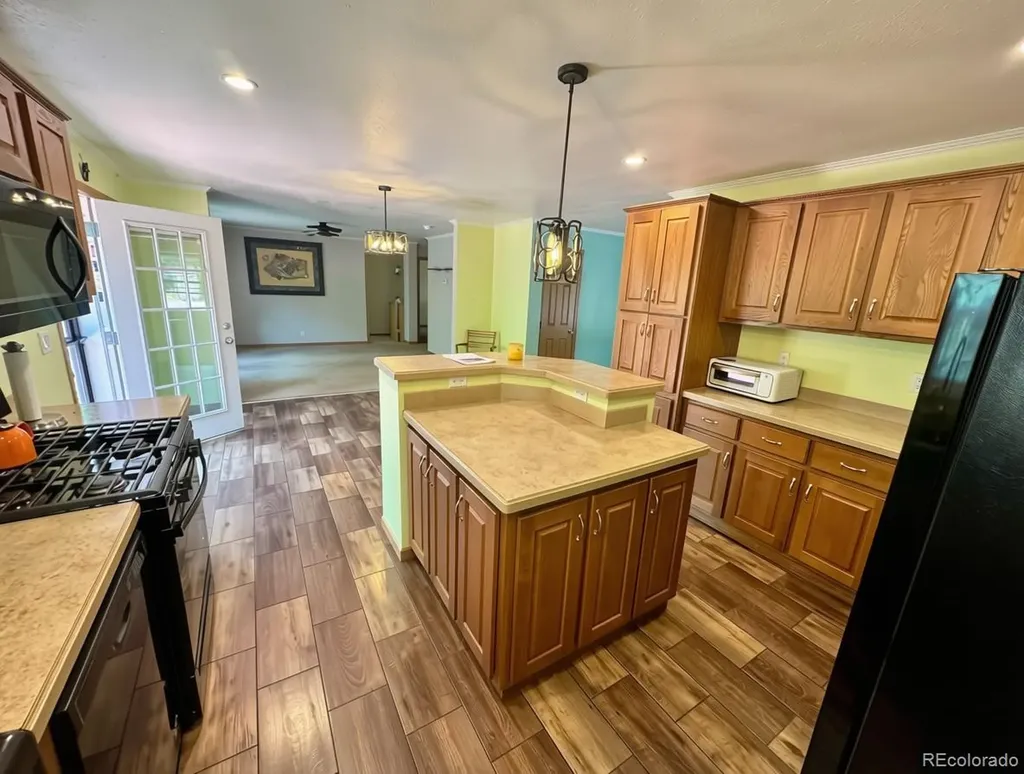705 San Juan Avenue Saguache CO 81149