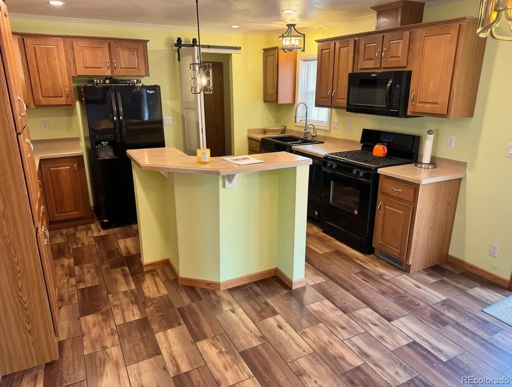 705 San Juan Avenue Saguache CO 81149