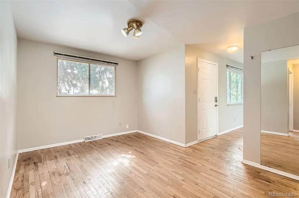 1225 S Ames Street Lakewood CO 80232