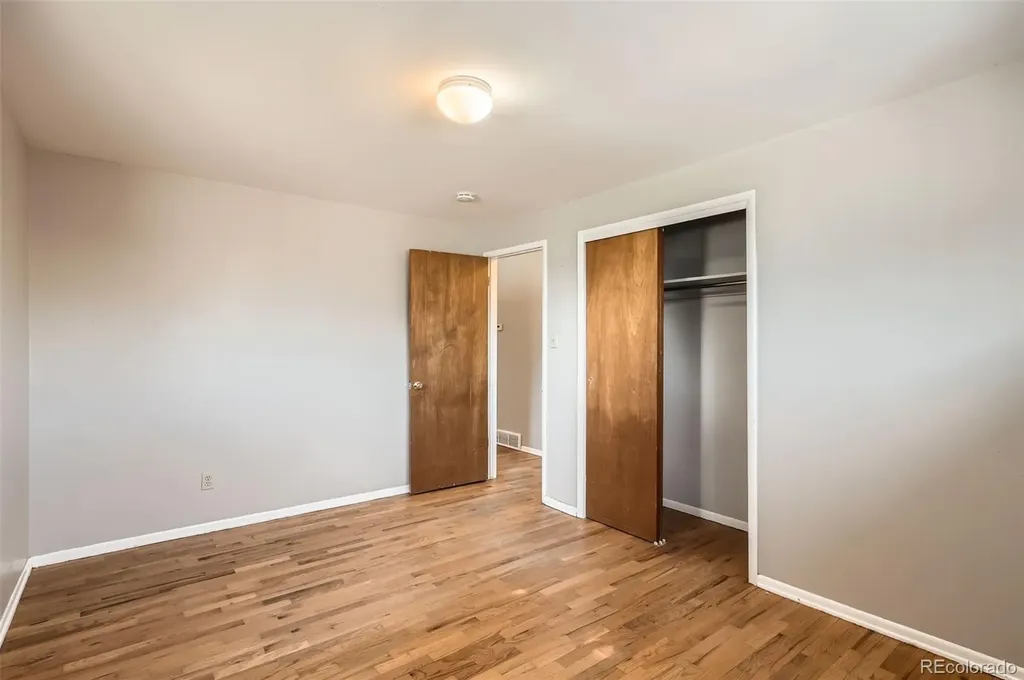 1225 S Ames Street Lakewood CO 80232