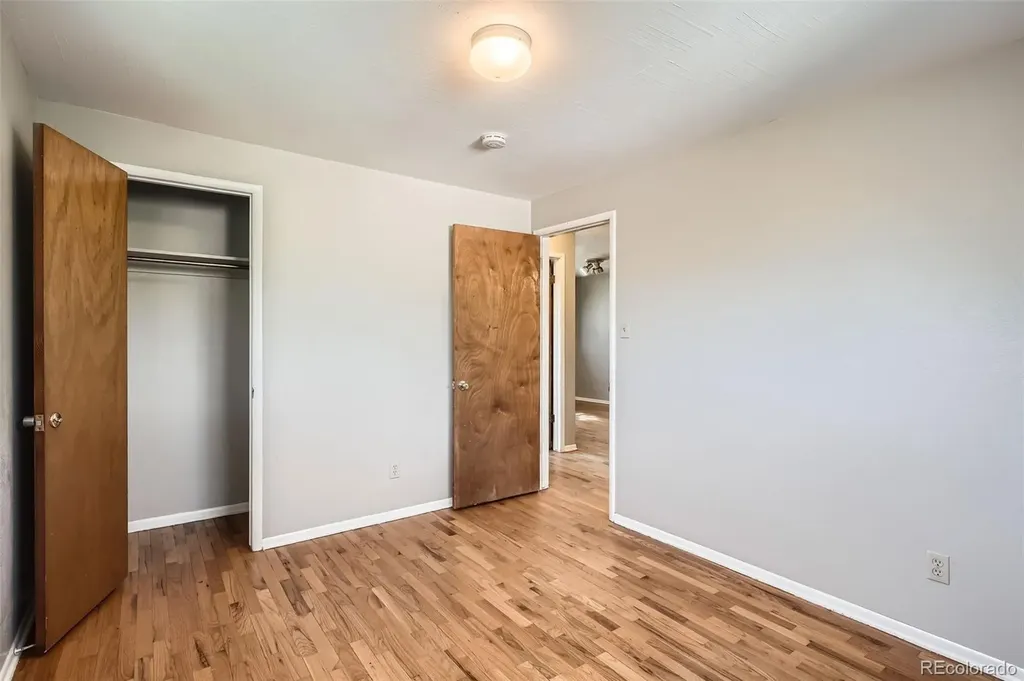 1225 S Ames Street Lakewood CO 80232