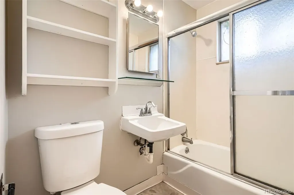 1225 S Ames Street Lakewood CO 80232