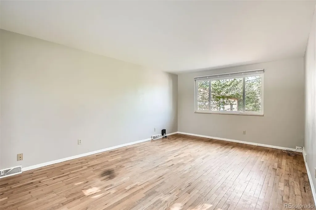 1225 S Ames Street Lakewood CO 80232