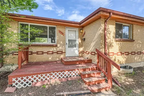 1225 S Ames Street Lakewood CO 80232