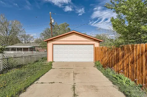 1225 S Ames Street Lakewood CO 80232