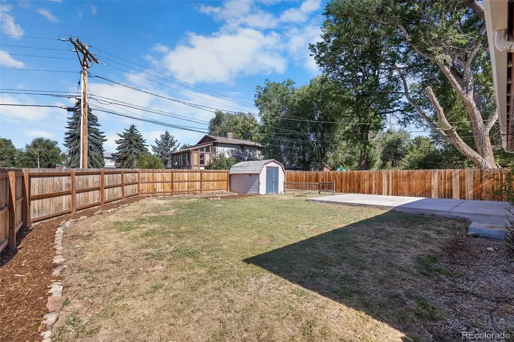 1603 Emery Street Longmont CO 80501