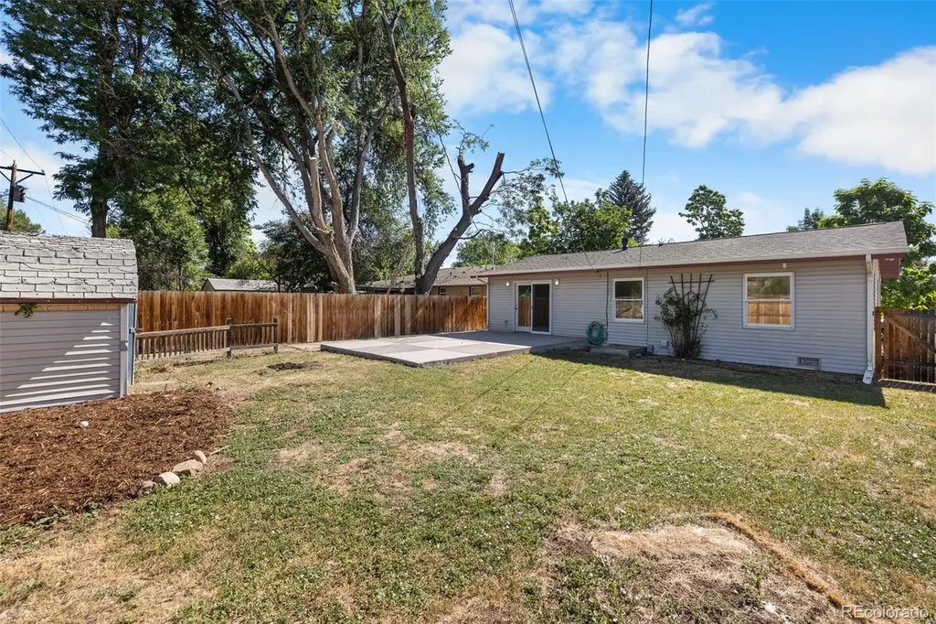 1603 Emery Street Longmont CO 80501