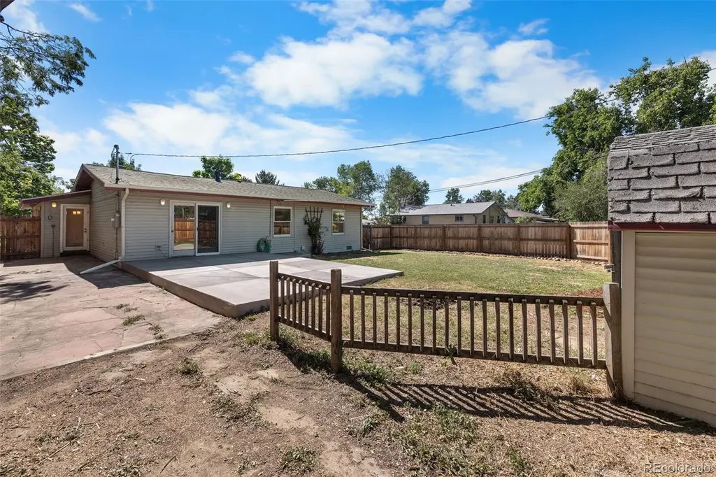 1603 Emery Street Longmont CO 80501