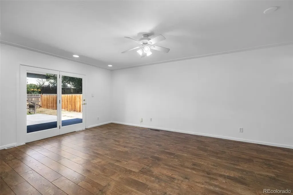 1603 Emery Street Longmont CO 80501