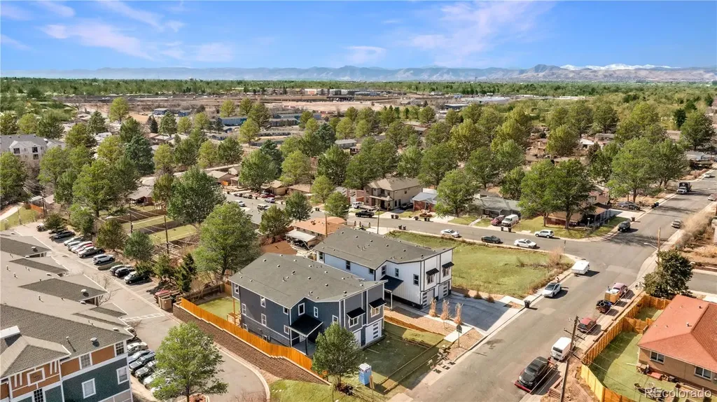 4650-4656 W 9th Avenue Denver CO 80204