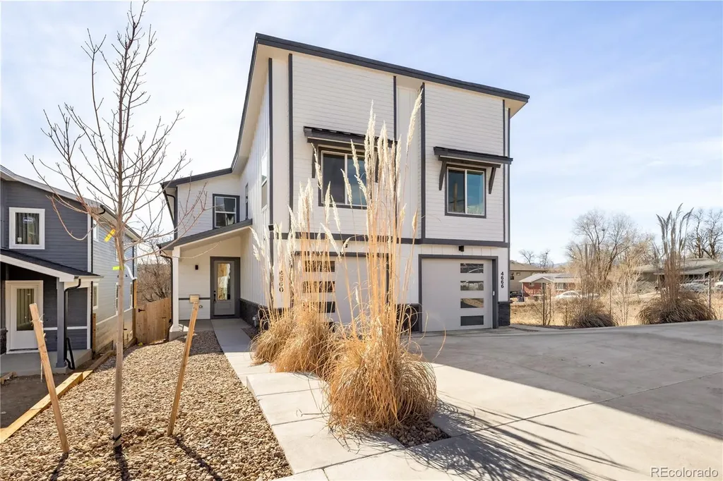 4650-4656 W 9th Avenue Denver CO 80204