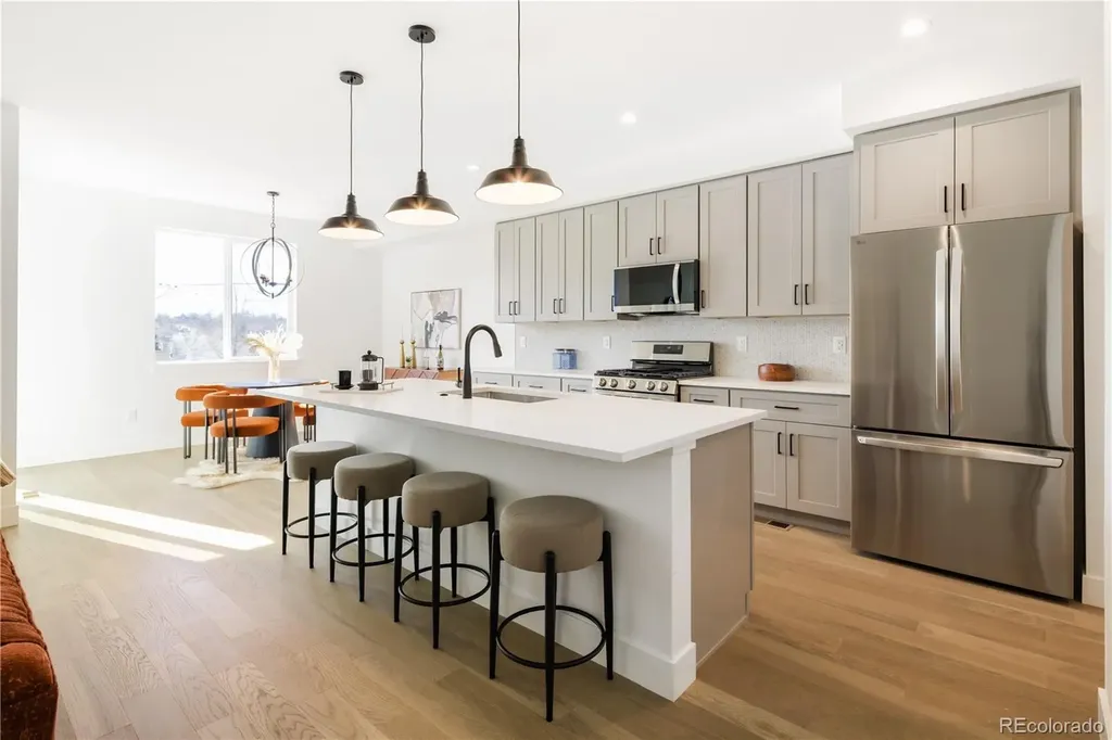 4650-4656 W 9th Avenue Denver CO 80204