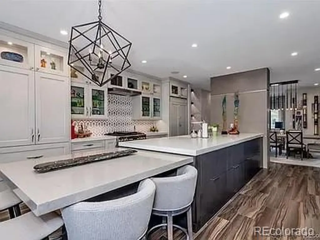 250 Adams Denver CO 80206
