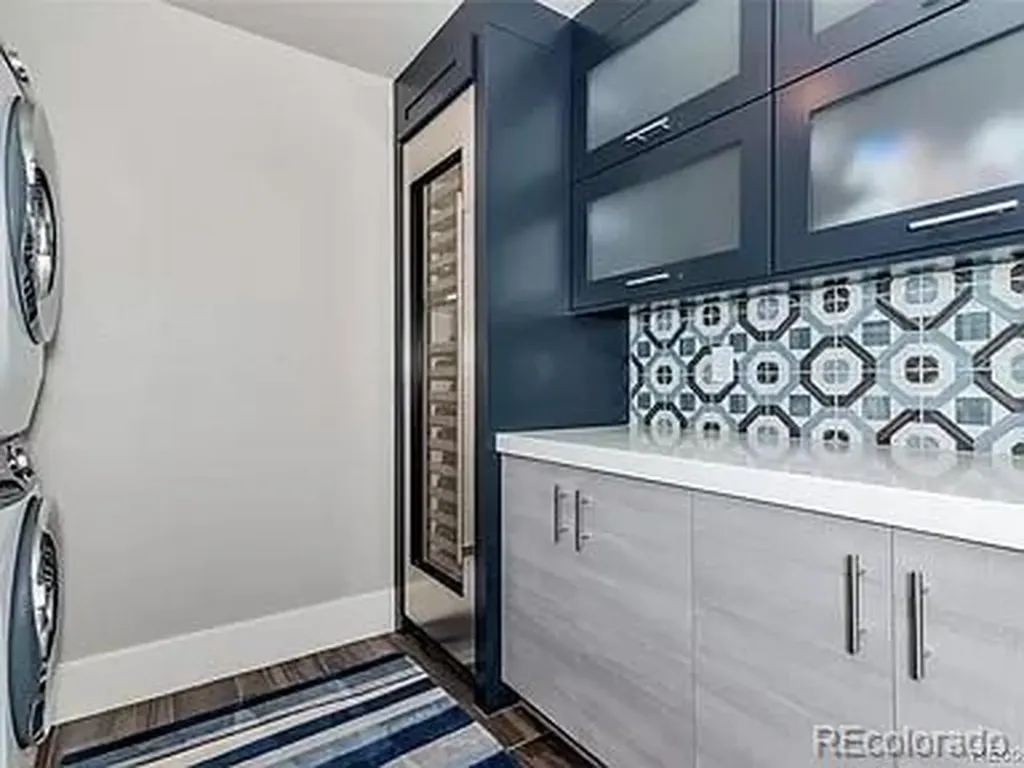 250 Adams Denver CO 80206