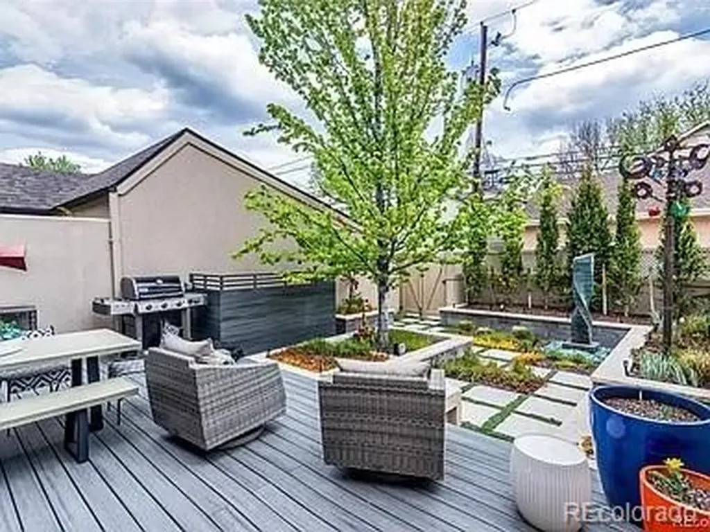 250 Adams Denver CO 80206