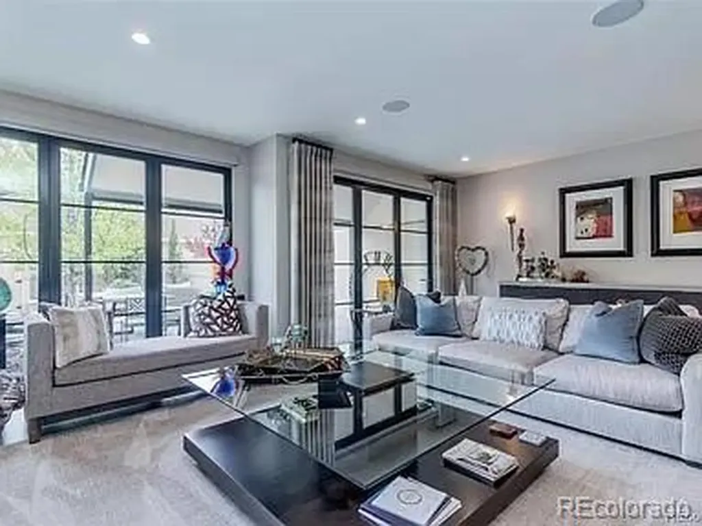 250 Adams Denver CO 80206