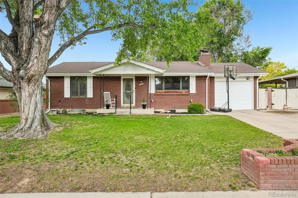 8283 Depew Way Arvada CO 80003