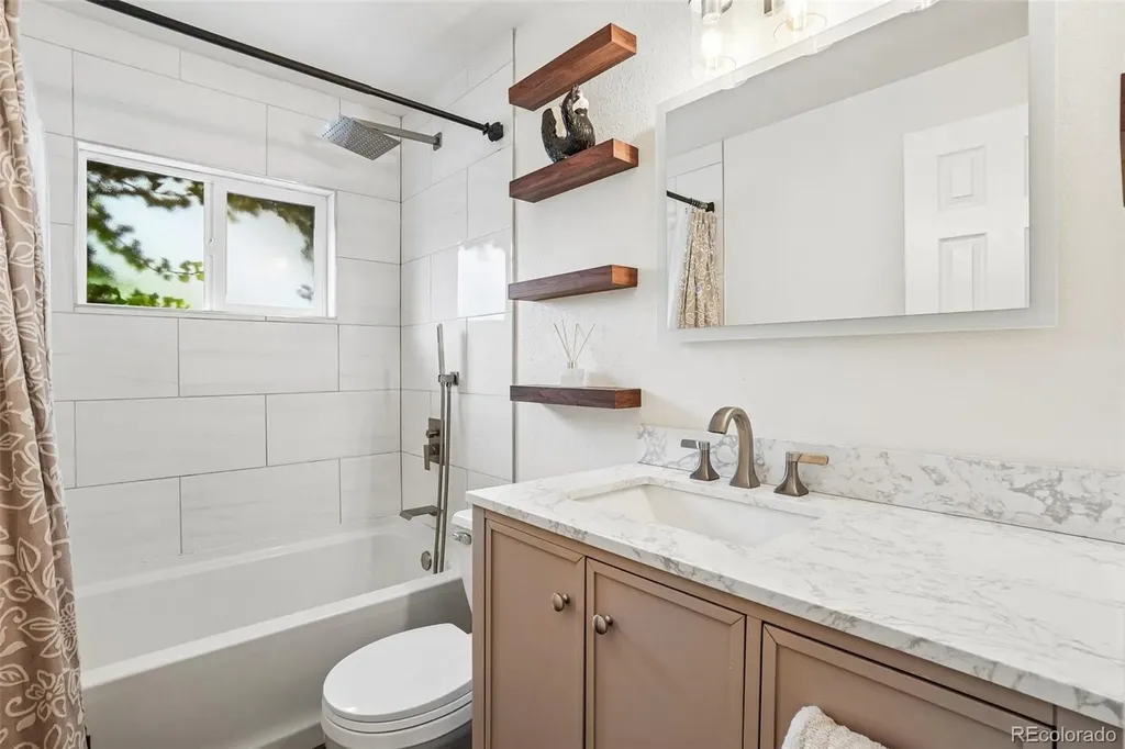 8283 Depew Way Arvada CO 80003