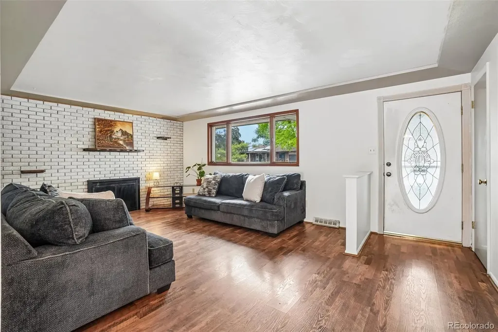 8283 Depew Way Arvada CO 80003