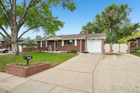 8283 Depew Way Arvada CO 80003