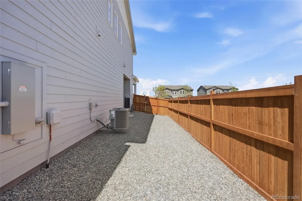 466 N Bently Street Watkins CO 80137
