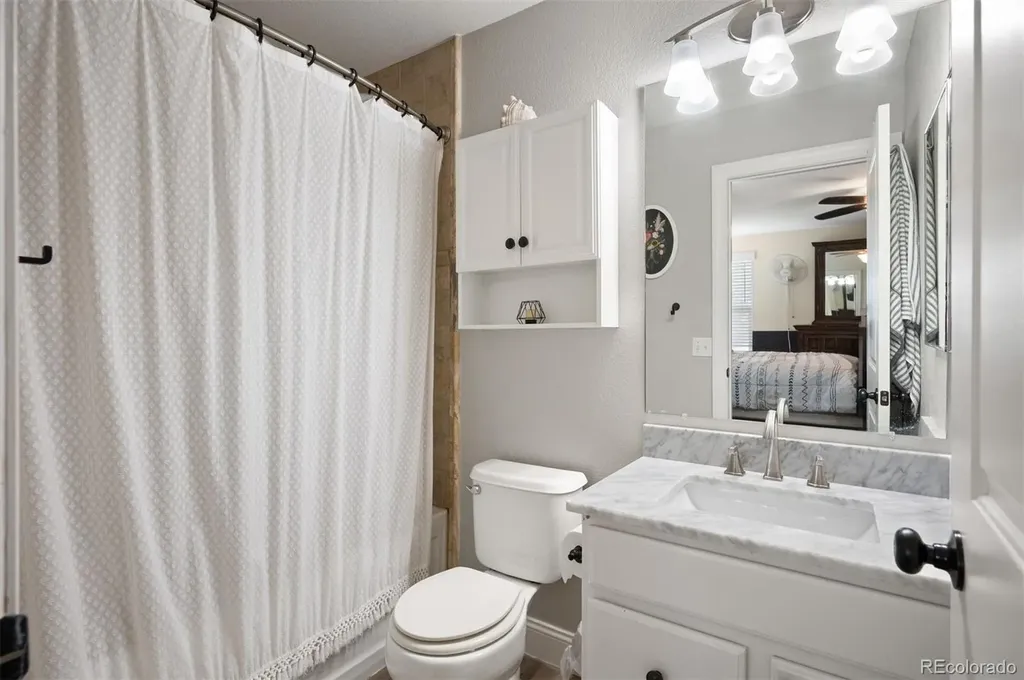 10993 Elizabeth Street Northglenn CO 80233